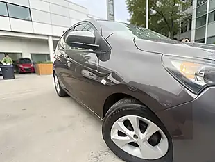 Used 2016 Vauxhall Viva Sl Grey - Interior and Exterior details 8