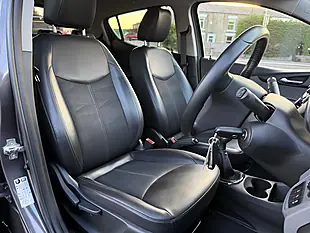 Used 2016 Vauxhall Viva Sl Grey - Interior and Exterior details 10