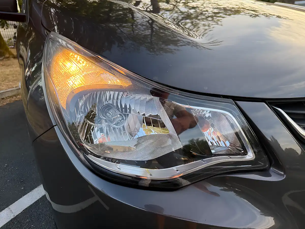 Used 2016 Vauxhall Viva Sl Grey - Interior and Exterior details 16