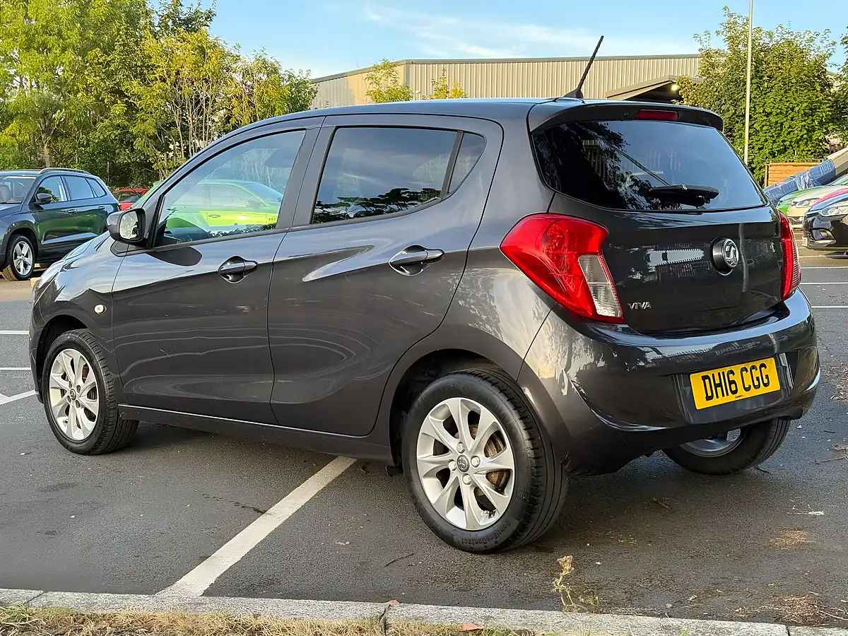 Used 2016 Vauxhall Viva Sl Grey - Interior and Exterior details 5