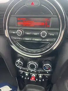 Used 2016 Vauxhall Viva Sl - Interior and Exterior details 19