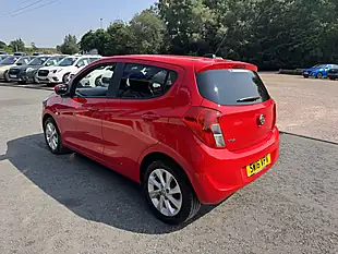 Used 2016 Vauxhall Viva Sl Red - Interior and Exterior details 5