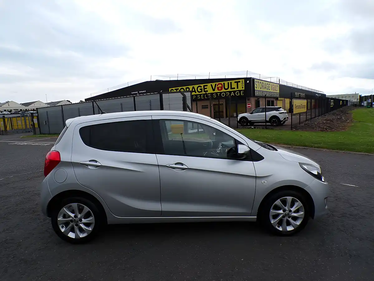 Used 2016 Vauxhall Viva Sl Silver - Interior and Exterior details 12