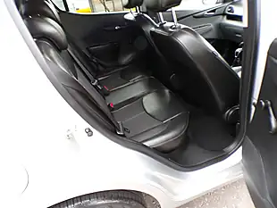 Used 2016 Vauxhall Viva Sl Silver - Interior and Exterior details 15