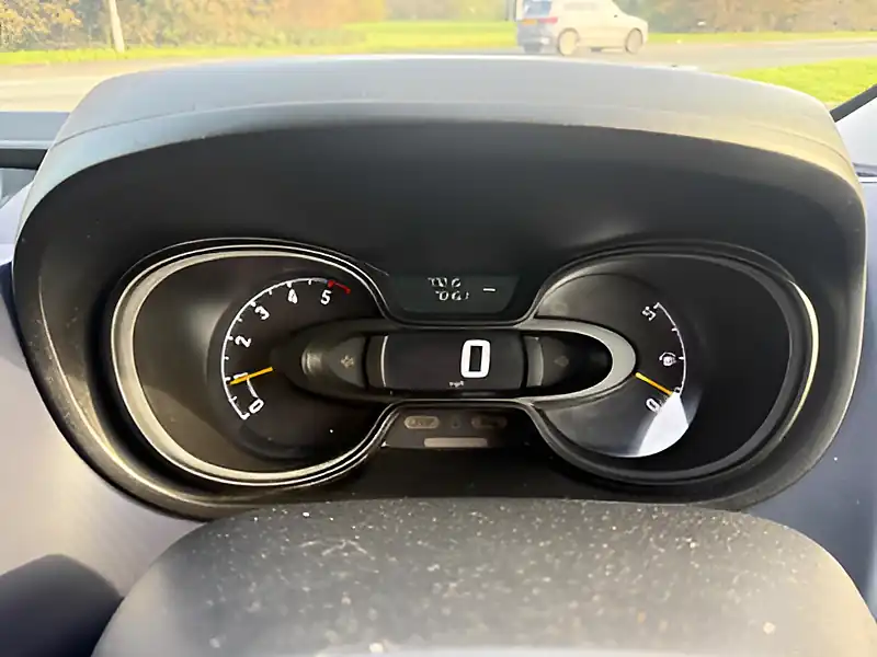 Used 2016 Vauxhall Vivaro 2900 Ecoflex L1 H1 Euro 5 White - Interior and Exterior details 14