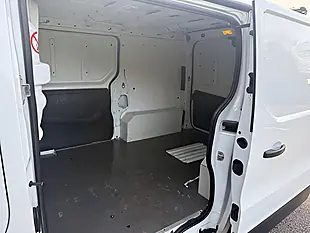 Used 2016 Vauxhall Vivaro 2900 Ecoflex L1 H1 Euro 5 White - Interior and Exterior details 9
