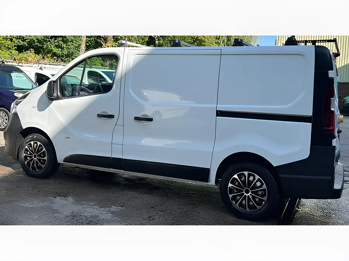 Used 2016 Vauxhall Vivaro L1 H1 White - Interior and Exterior details 11
