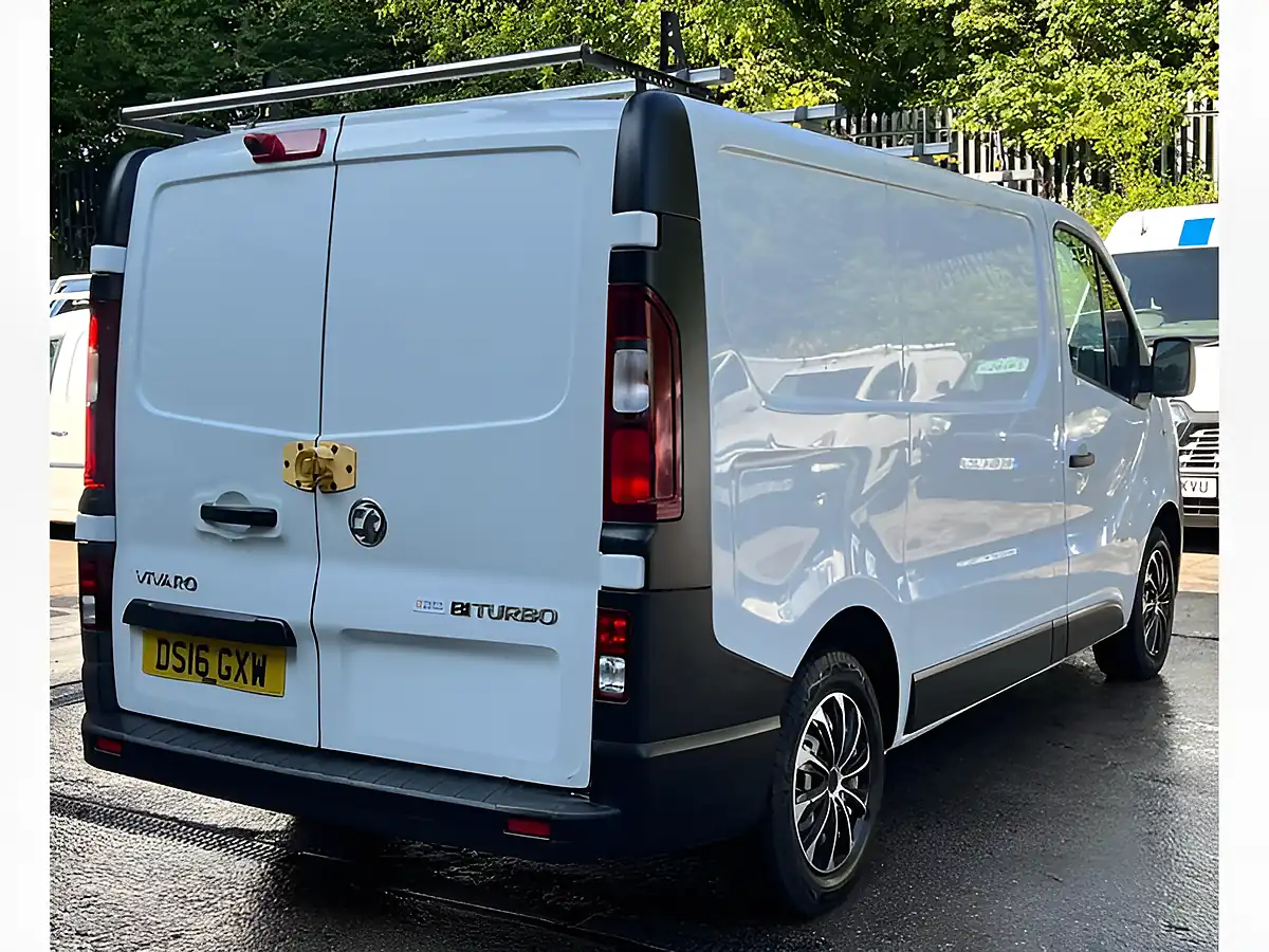 Used 2016 Vauxhall Vivaro L1 H1 White - Interior and Exterior details 8