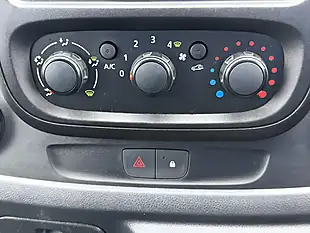 Used 2016 Vauxhall Vivaro L2 H1 Blue - Interior and Exterior details 11