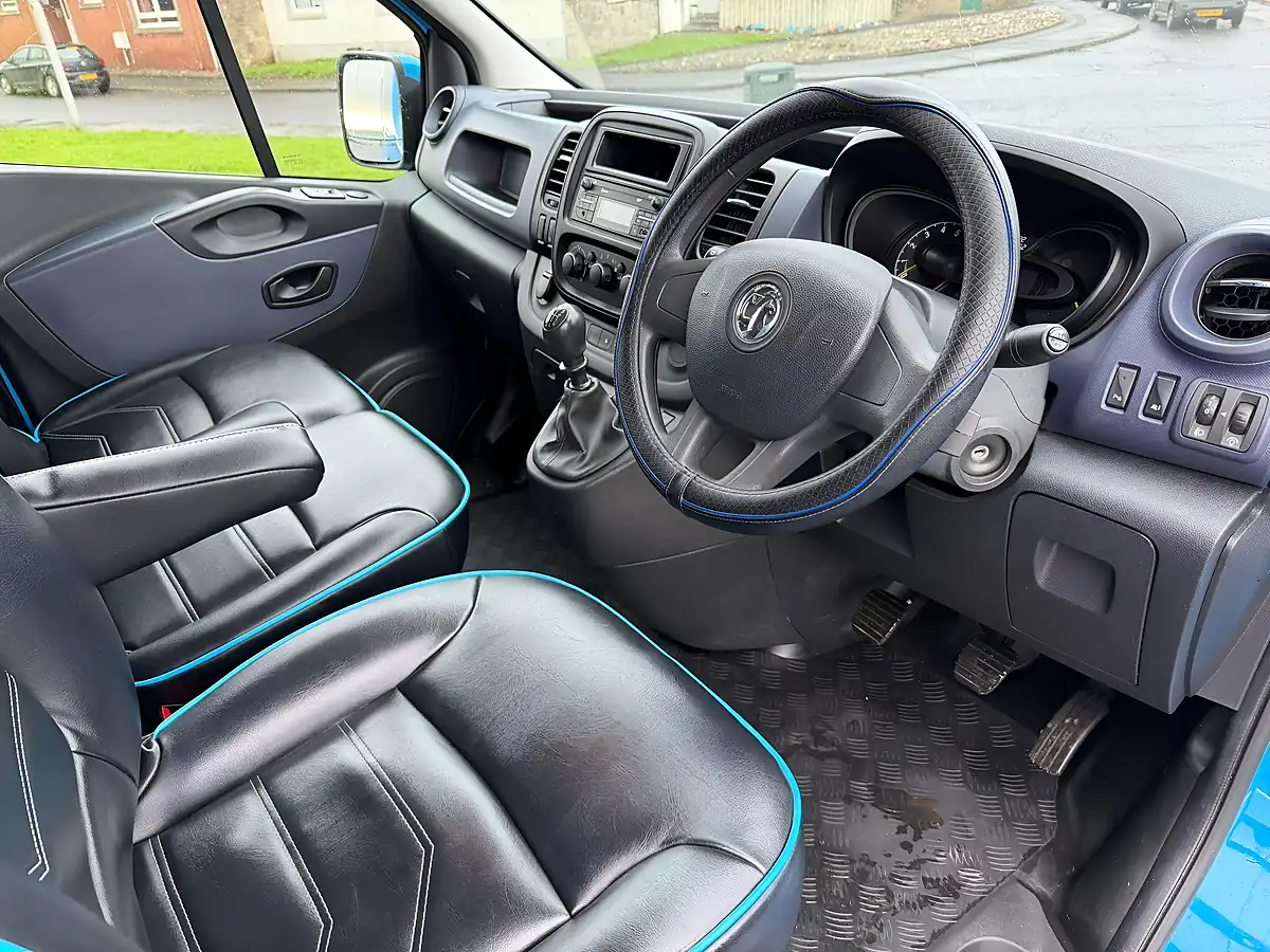Used 2016 Vauxhall Vivaro L2 H1 Blue - Interior and Exterior details 15