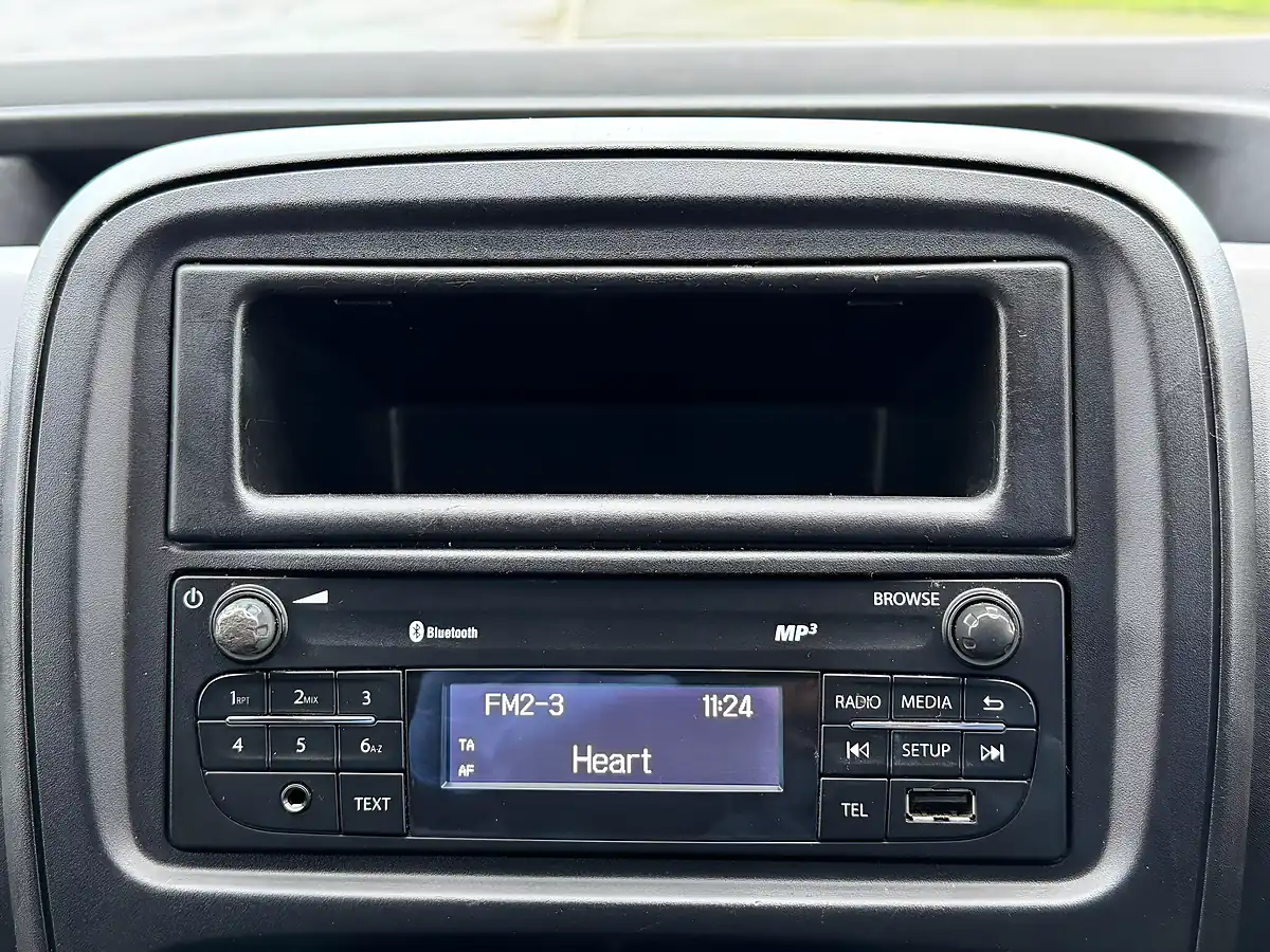 Used 2016 Vauxhall Vivaro L2 H1 Blue - Interior and Exterior details 19