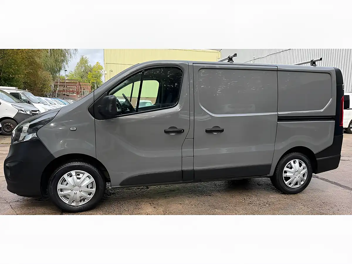 Used 2016 Vauxhall Vivaro Sportive Grey - Interior and Exterior details 12