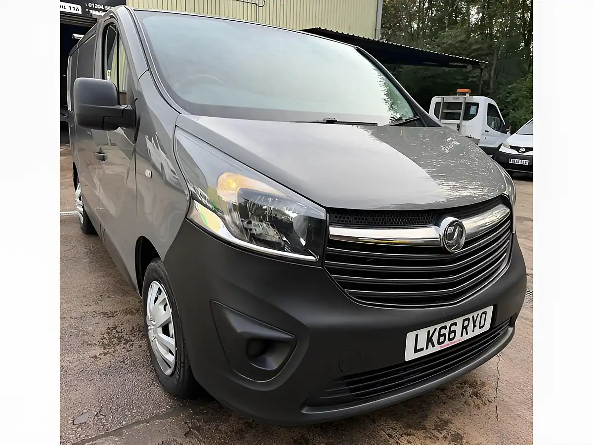 Used 2016 Vauxhall Vivaro Sportive Grey - Interior and Exterior details 2