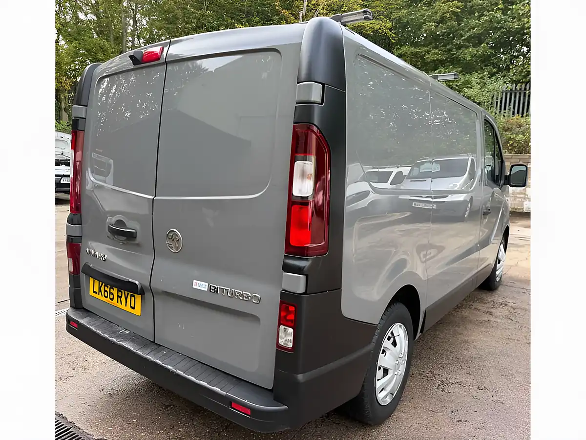 Used 2016 Vauxhall Vivaro Sportive Grey - Interior and Exterior details 9
