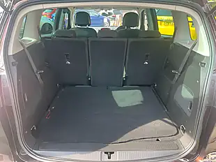 Used 2016 Vauxhall Zafira Sri Brown - Interior and Exterior details 13