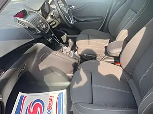 Used 2016 Vauxhall Zafira Sri Brown - Interior and Exterior details 15