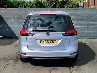 Used 2016 Vauxhall Zafira Tourer Energy Silver - Interior and Exterior details 9