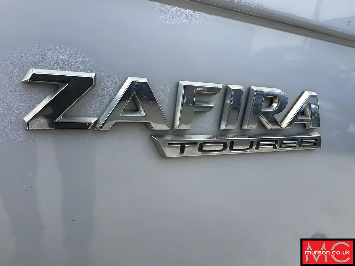 Used 2016 Vauxhall Zafira Tourer Se Silver - Interior and Exterior details 12