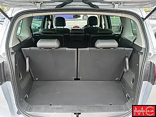 Used 2016 Vauxhall Zafira Tourer Se Silver - Interior and Exterior details 14