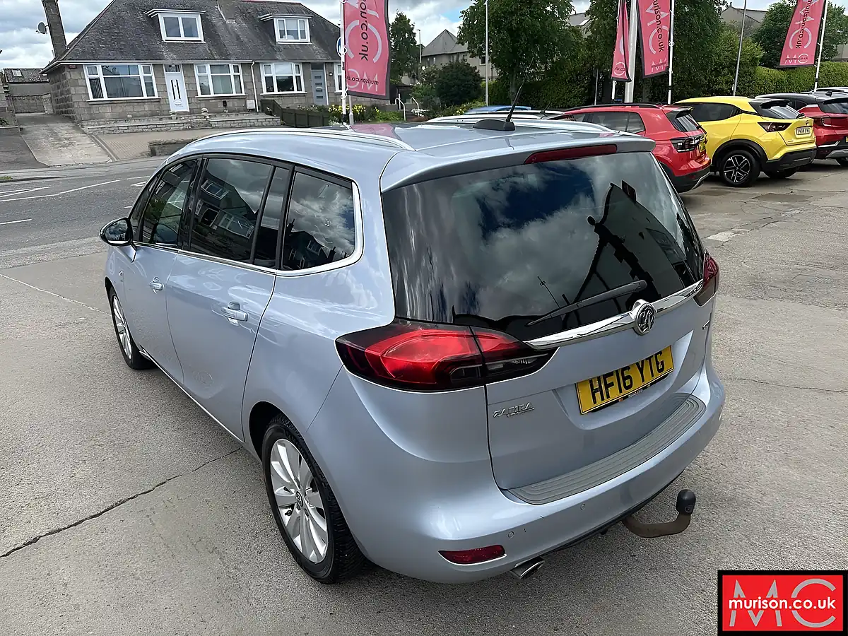 Used 2016 Vauxhall Zafira Tourer Se Silver - Interior and Exterior details 18