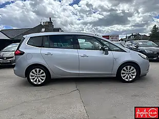 Used 2016 Vauxhall Zafira Tourer Se Silver - Interior and Exterior details 4