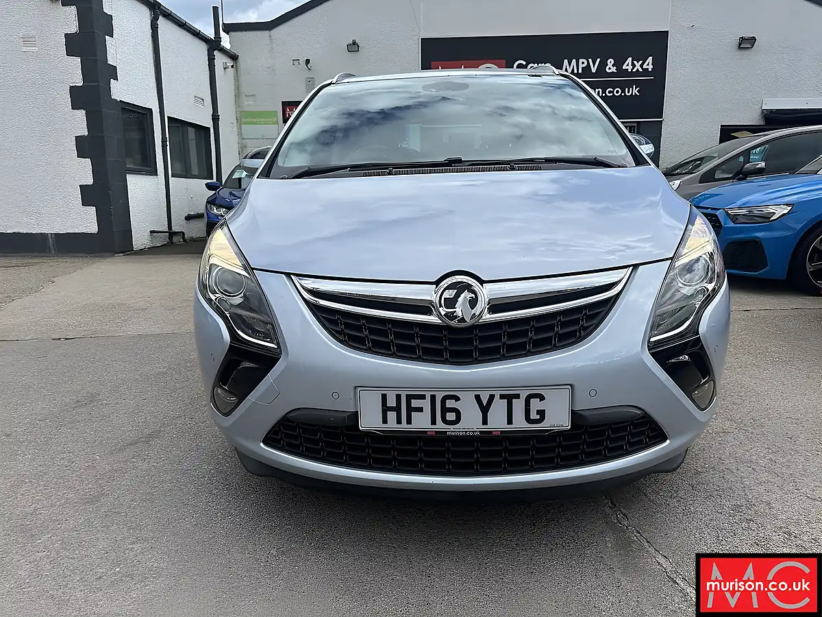 Used 2016 Vauxhall Zafira Tourer Se Silver - Interior and Exterior details 7