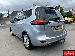 Used 2016 Vauxhall Zafira Tourer Se Silver - Interior and Exterior details 8
