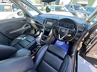 Used 2016 Vauxhall Zafira Tourer Sri Black - Interior and Exterior details 15