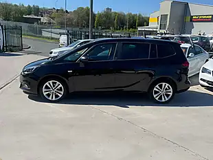 Used 2016 Vauxhall Zafira Tourer Sri Black - Interior and Exterior details 8