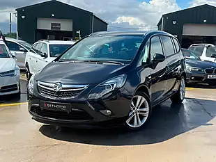 Used 2016 Vauxhall Zafira Tourer Sri Black - Interior and Exterior details 6