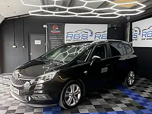 Used 2016 Vauxhall Zafira Tourer Sri Black - Interior and Exterior details 16