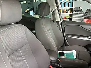 Used 2016 Vauxhall Zafira Tourer Sri Black - Interior and Exterior details 18