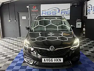Used 2016 Vauxhall Zafira Tourer Sri Black - Interior and Exterior details 3