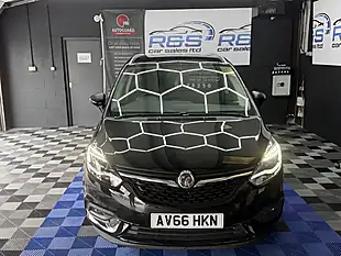 Used 2016 Vauxhall Zafira Tourer Sri Black - Interior and Exterior details 4