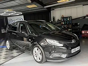 Used 2016 Vauxhall Zafira Tourer Sri Black - Interior and Exterior details 5