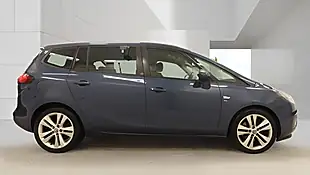 Used 2016 Vauxhall Zafira Tourer Sri Blue - Interior and Exterior details 10