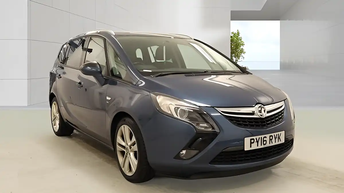 Used 2016 Vauxhall Zafira Tourer Sri Blue - Interior and Exterior details 3