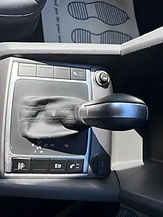 Used 2016 Volkswagen Amarok Highline Black - Interior and Exterior details 19