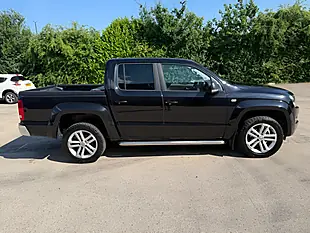 Used 2016 Volkswagen Amarok Highline Black - Interior and Exterior details 6