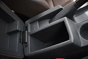 Used 2016 Volkswagen Amarok Highline Candy White - Interior and Exterior details 13