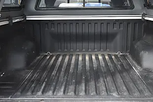 Used 2016 Volkswagen Amarok Highline Candy White - Interior and Exterior details 16