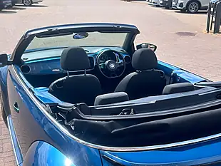 Used 2016 Volkswagen Beetle Design Blue - Interior and Exterior details 12
