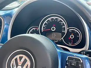 Used 2016 Volkswagen Beetle Design Blue - Interior and Exterior details 16