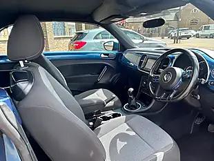 Used 2016 Volkswagen Beetle Design Blue - Interior and Exterior details 19