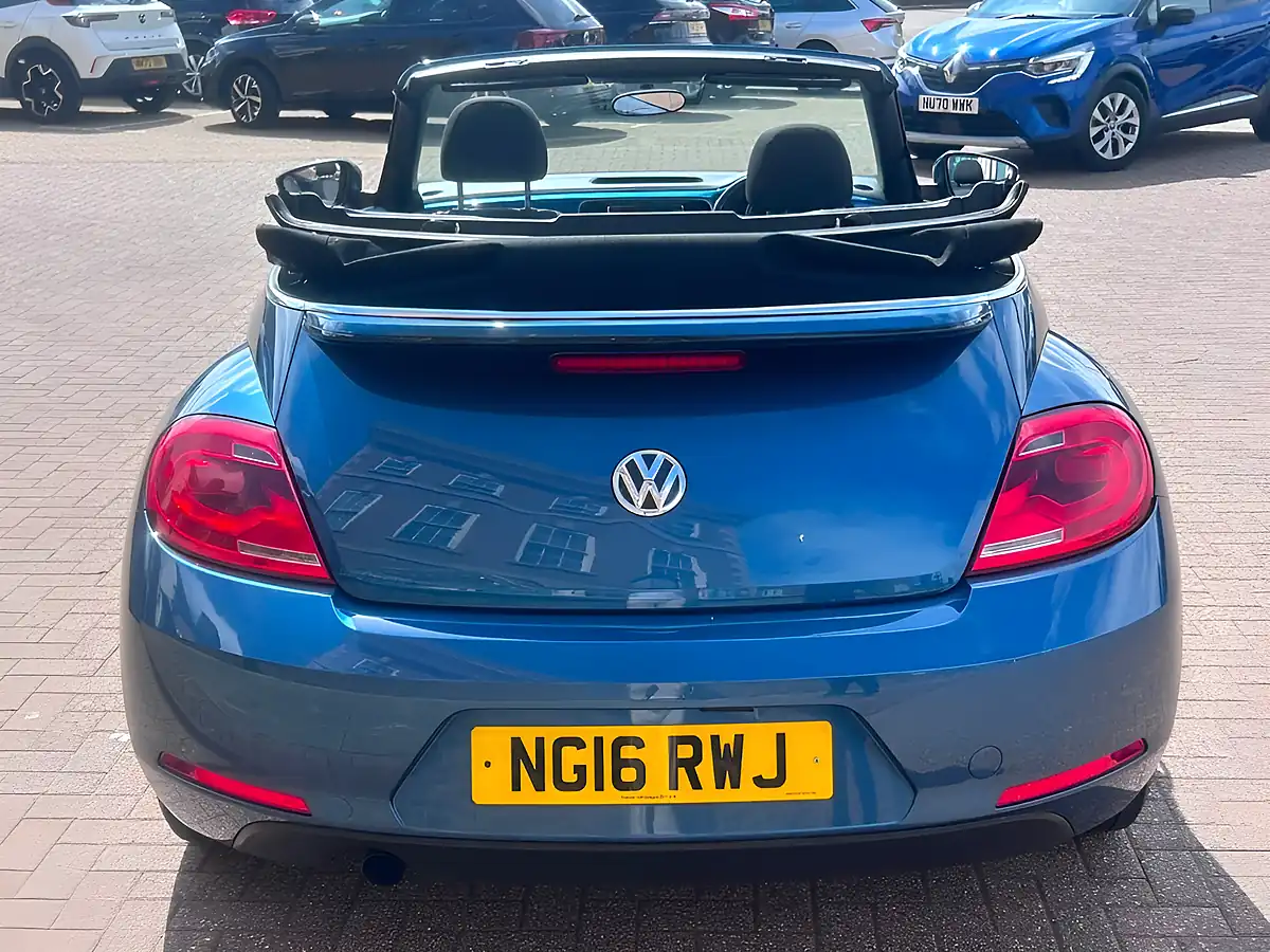 Used 2016 Volkswagen Beetle Design Blue - Interior and Exterior details 4
