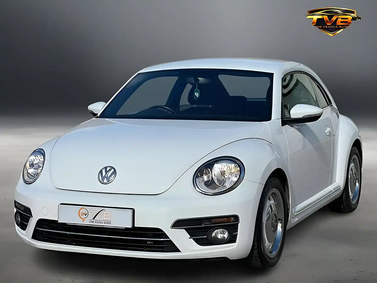 Used 2016 Volkswagen Beetle Design Pure White - Interior and Exterior details 10