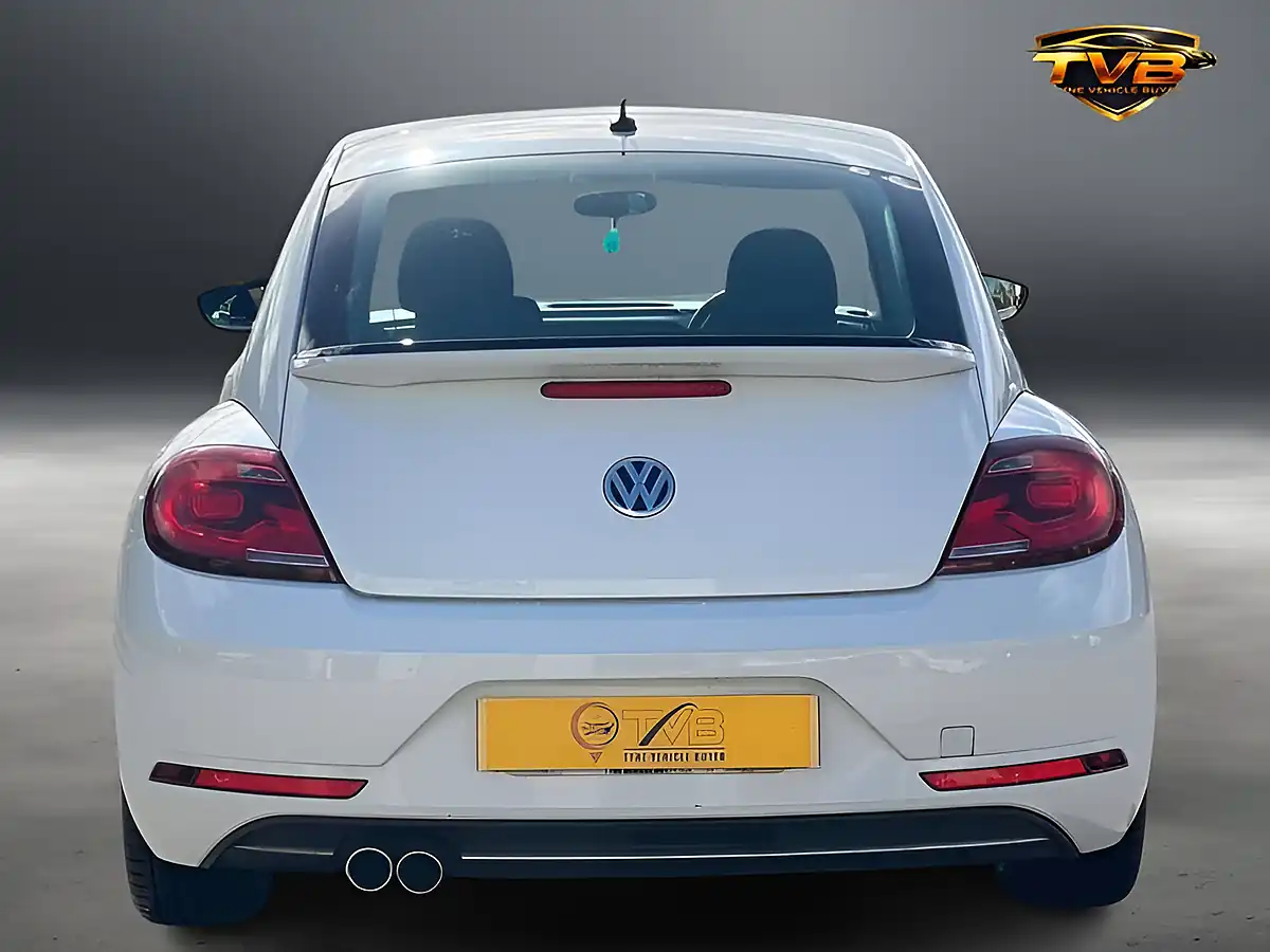 Used 2016 Volkswagen Beetle Design Pure White - Interior and Exterior details 5