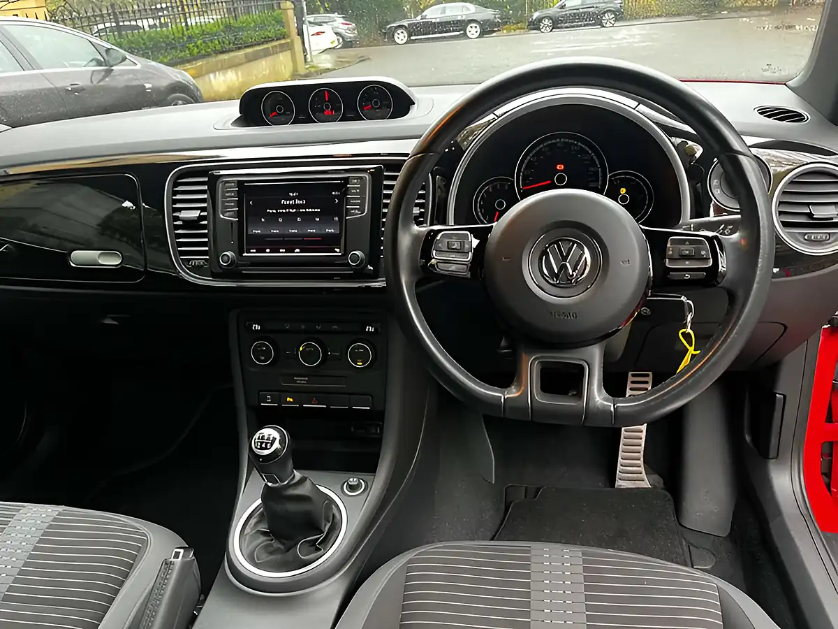 Used 2016 Volkswagen Beetle Sport Red - Interior and Exterior details 13