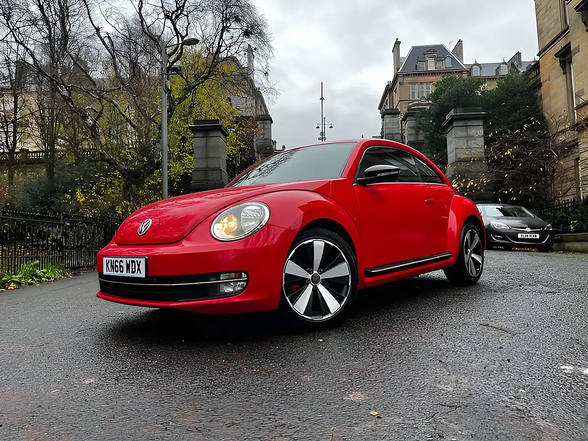 Used 2016 Volkswagen Beetle Sport Red - Interior and Exterior details 16