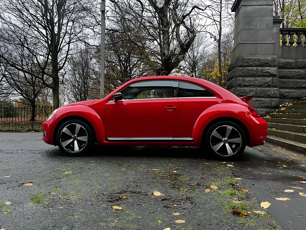 Used 2016 Volkswagen Beetle Sport Red - Interior and Exterior details 2